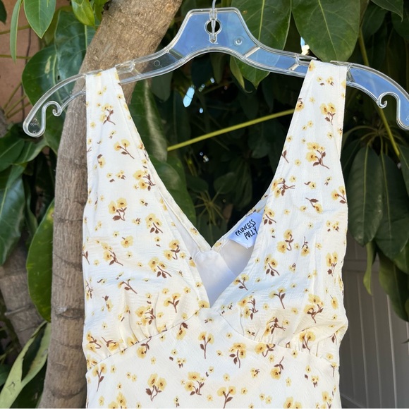 🌼 Princess Polly Nellie Floral Mini Dress. - Picture 5 of 12